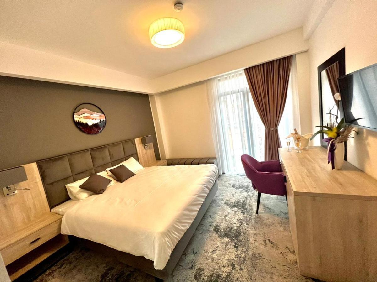 Majestic Boutique Hotel Adult Only Baile Felix Exterior photo
